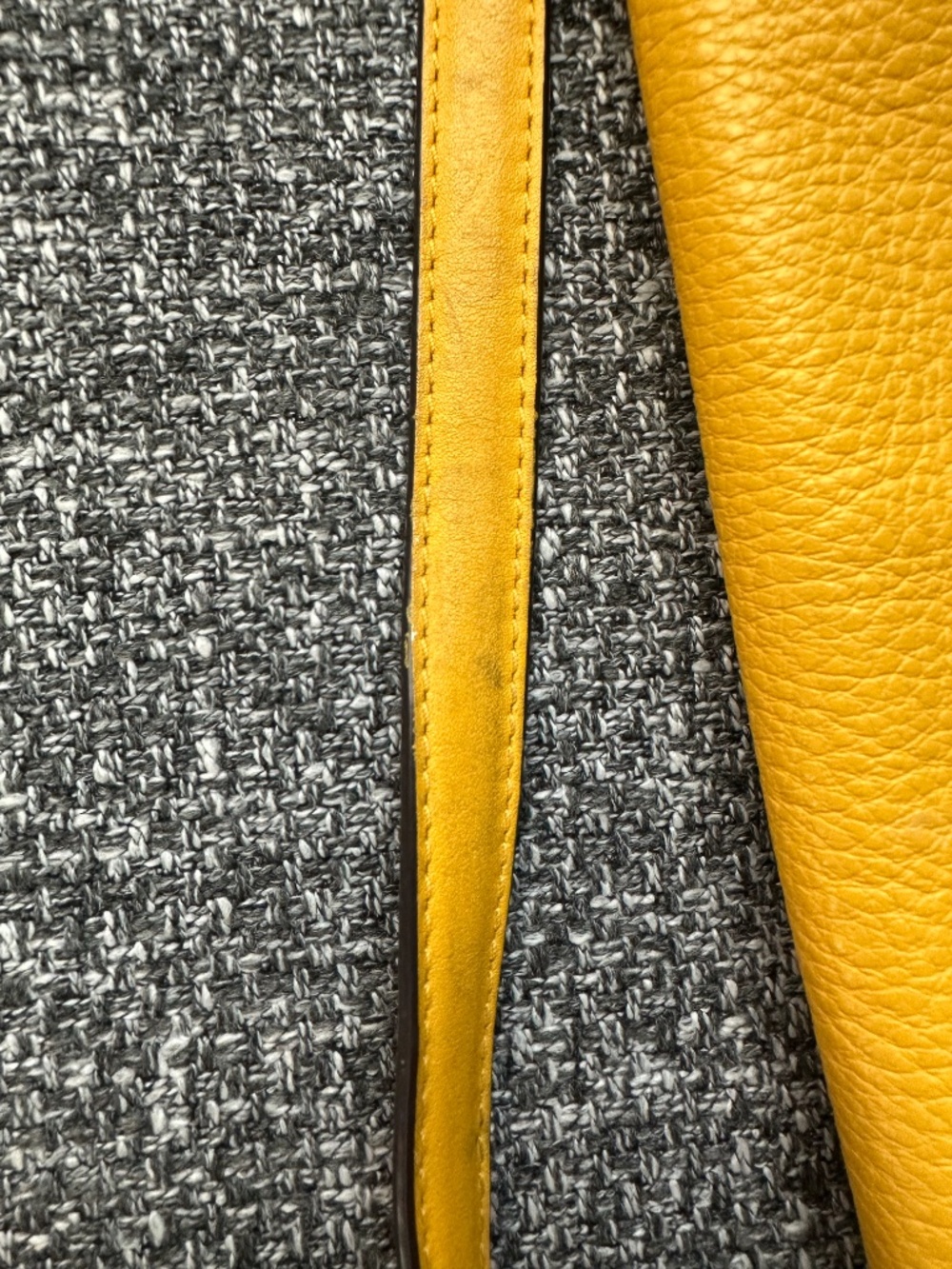 Michael Kors Evie Medium Shoulder Crossbody Bag - Picture 5 of 8